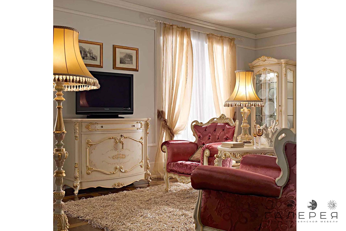 Комод A&M Ghezzani Royal Комод A&M Ghezzani Royal (Италия)