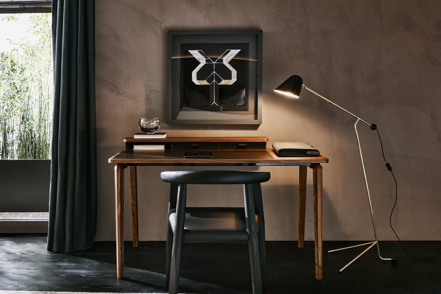 Письменный стол Molteni&C Note Письменный стол Molteni&C Note (Италия)