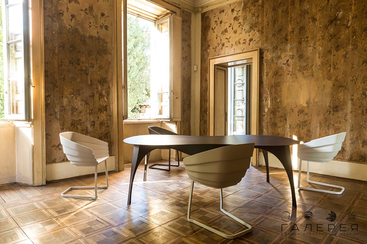 Стол обеденный Moroso No Waste Стол обеденный Moroso No Waste (Италия)