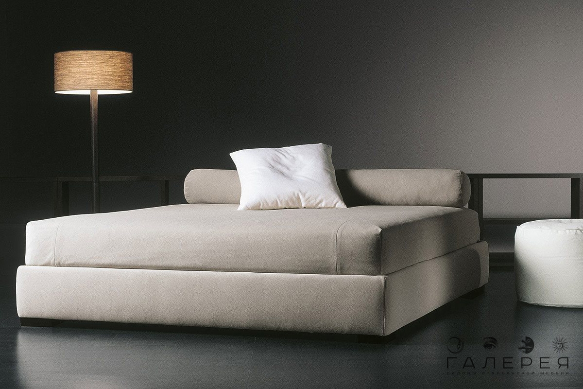 Кровать Meridiani Derek Кровать Meridiani Derek (Италия)