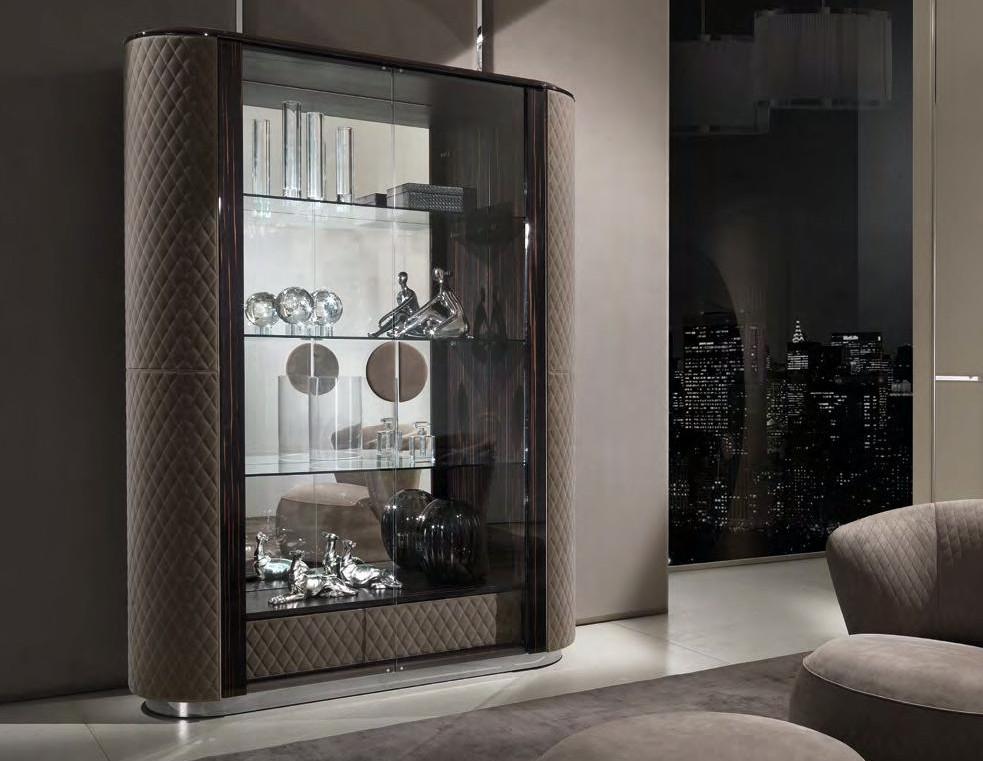Витрина DV Home Charlotte (Италия)