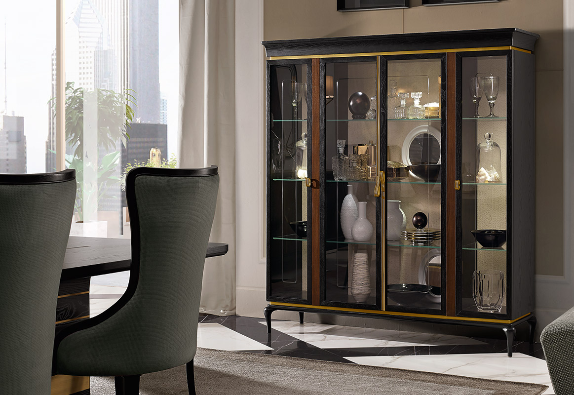Витрина AR Interiors Dilan (Италия)