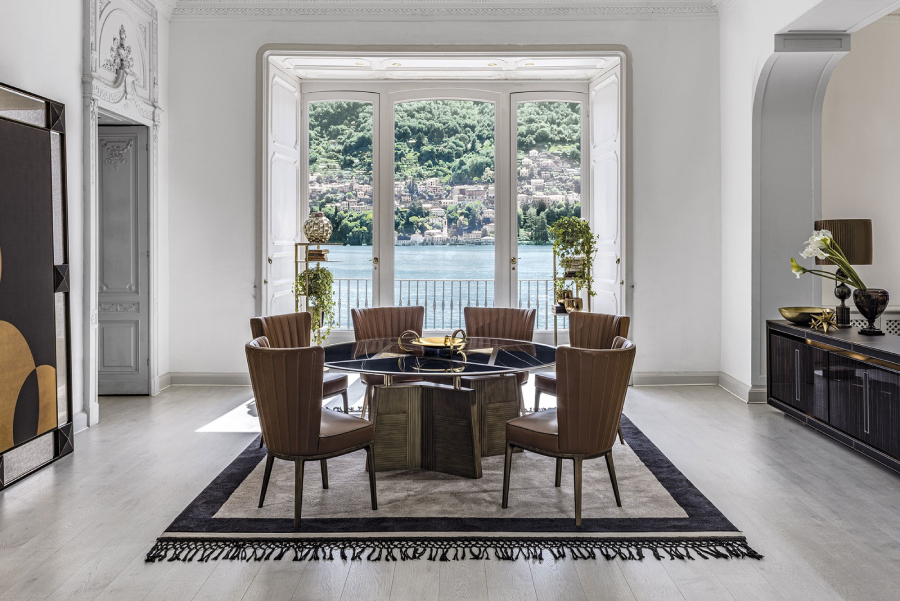 Стол Vittoria Frigerio Danieli (Италия)