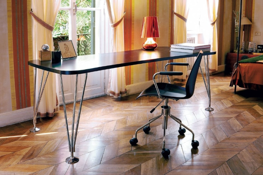 Письменный стол Kartell Max (Италия)