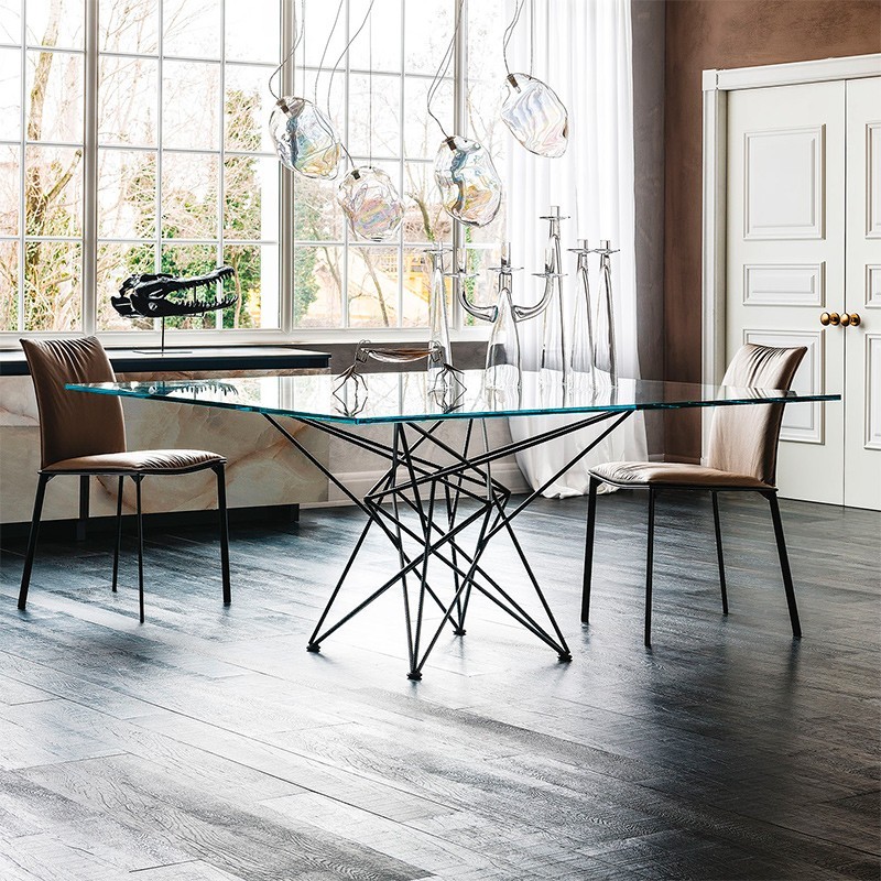 Стол обеденный Cattelan Italia Gordon Crystalart квадратный Стол обеденный Cattelan Italia Gordon Crystalart квадратный (Италия)