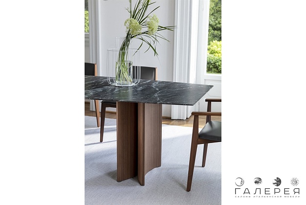 Стол обеденный Porada Alan 2 Стол обеденный Porada Alan (Италия) 2