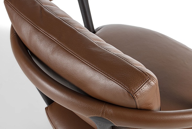 Кресло Vittoria Frigerio Mora 7 Кресло Vittoria Frigerio Mora (Италия) 7