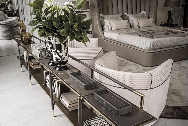 Кровать Vittoria Frigerio Farnese 2 Кровать Vittoria Frigerio Farnese (Италия) 2