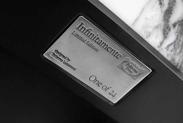 Стол Poltrona Frau Infinitamente 16 Стол Poltrona Frau Infinitamente (Италия) 16