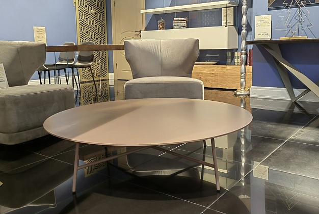 Журнальный столик Moroso Tia Maria 2 Журнальный столик Moroso Tia Maria (Италия) 2