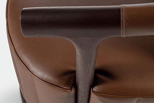Кресло Vittoria Frigerio Mora 4 Кресло Vittoria Frigerio Mora (Италия) 4