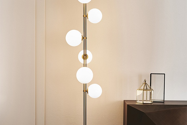 Торшер Cattelan Italia Planeta P 2 Торшер Cattelan Italia Planeta P (Италия) 2
