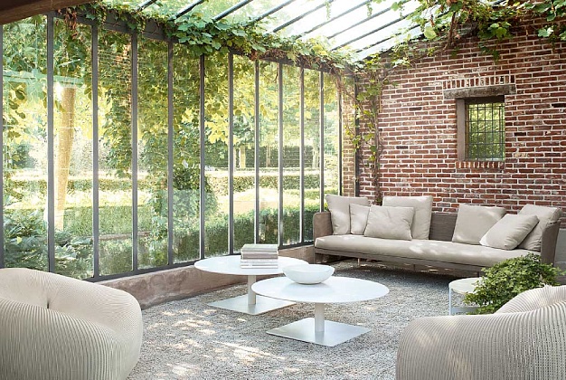 Журнальный столик Paola Lenti Giro 1 Журнальный столик Paola Lenti Giro (Италия) 1