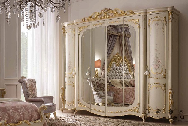 Шкаф A&M Ghezzani Sophia 1 Шкаф A&M Ghezzani Sophia (Италия) 1