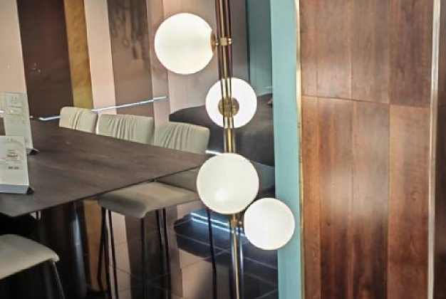 Торшер Cattelan Italia Planeta P 4 Торшер Cattelan Italia Planeta P (Италия) 4
