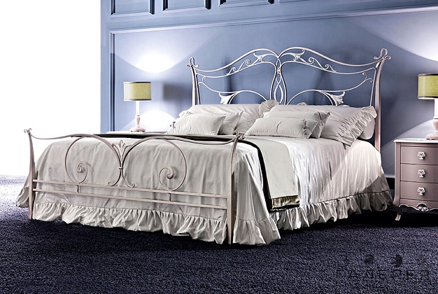 Кровать Corte Zari Camelot 2 Кровать Corte Zari Camelot (Италия) 2