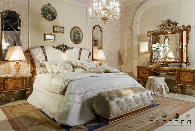 Спальня Agostini Mobili Villa Medici 1 Спальня Agostini Mobili Villa Medici (Италия) 1