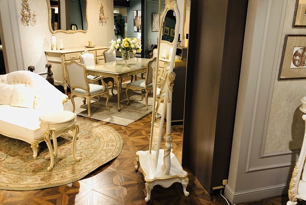 Зеркало Volpi Capri 2 Зеркало Volpi Capri (Италия) 2