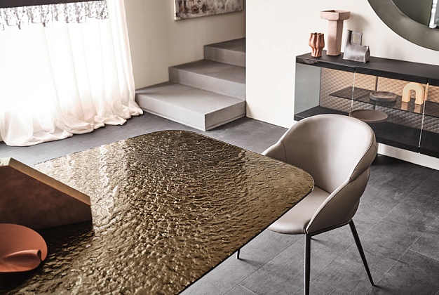 Стол Cattelan Italia Moonglass 3 Стол Cattelan Italia Moonglass (Италия) 3