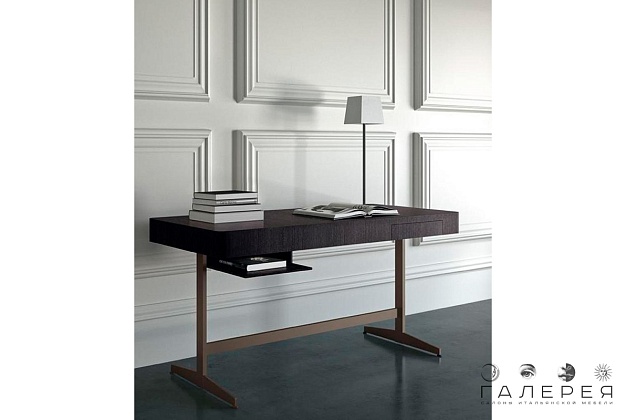 Стол письменный Casamilano Ernest 1 Стол письменный Casamilano Ernest (Италия) 1