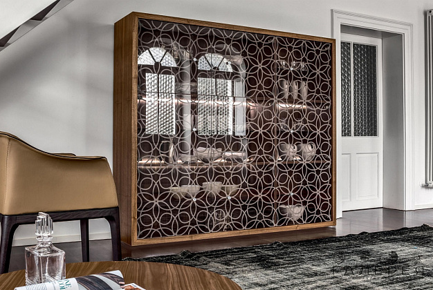 Витрина Tonin Casa Granada 1 Витрина Tonin Casa Granada (Италия) 1