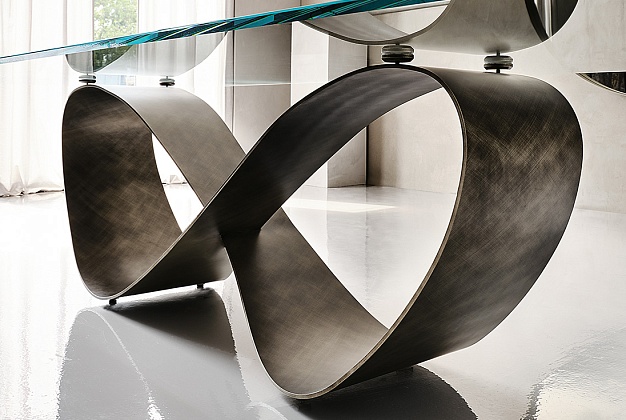 Стол обеденный Cattelan Italia Butterfly 6 Стол обеденный Cattelan Italia Butterfly (Италия) 6
