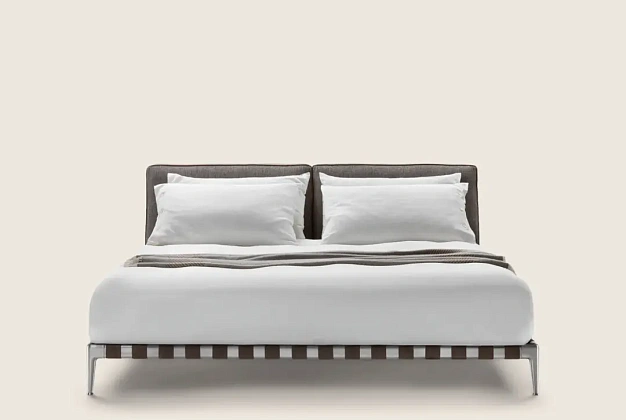Кровать Flexform Gregory Gregory XL 2 Кровать Flexform Gregory Gregory XL (Италия) 2