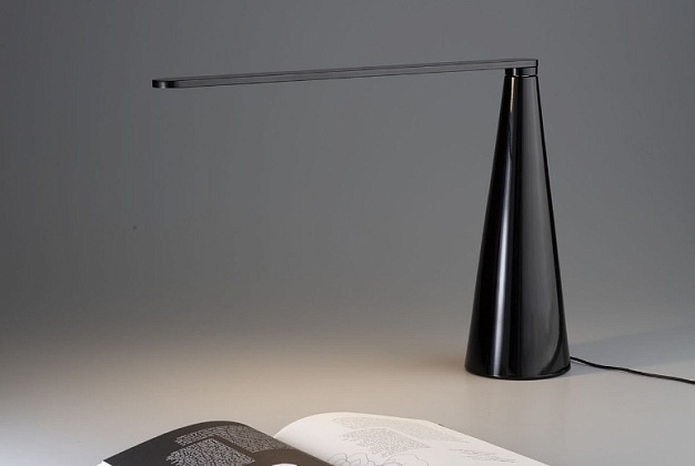 Светильник настольная лампа Martinelli Luce Elica 2 Светильник настольная лампа Martinelli Luce Elica (Италия) 2