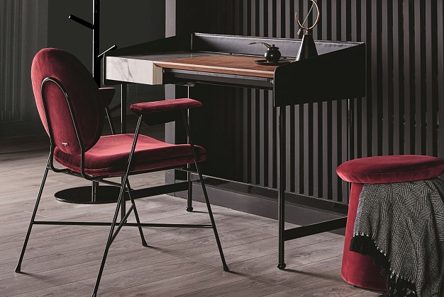 Стол письменный Bontempi Casa Secret 2 Стол письменный Bontempi Casa Secret (Италия) 2