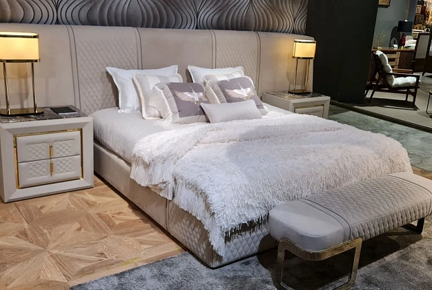 Настольная лампа DV Home Gordon Gold 24kt 1 Настольная лампа DV Home Gordon Gold 24kt (Италия) 1