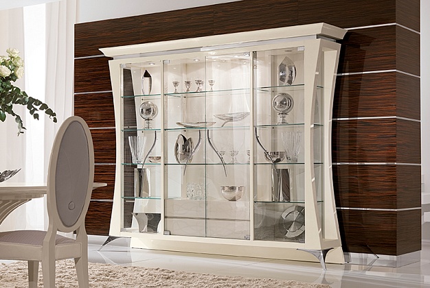 Витрина Redeco Charme 304 2 Витрина Redeco Charme 304 (Италия) 2