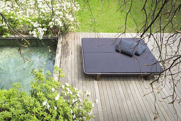 Шезлонг Paola Lenti Rams 2 Шезлонг Paola Lenti Rams (Италия) 2