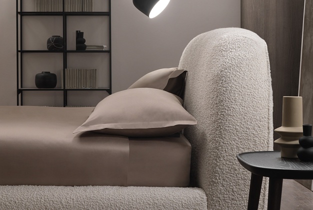 Кровать Altrenotti Curvy 2 Кровать Altrenotti Curvy (Италия) 2