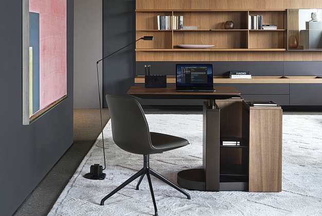 Письменный стол Molteni&C Touch Down 1 Письменный стол Molteni&C Touch Down (Италия) 1