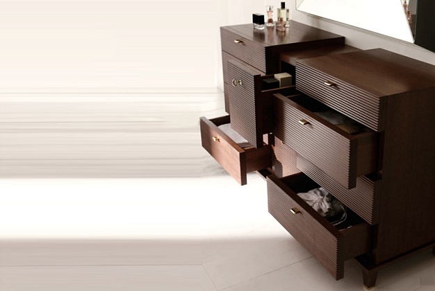 Комод Angelo Cappellini Dimitri 3 Комод Angelo Cappellini Dimitri (Италия) 3