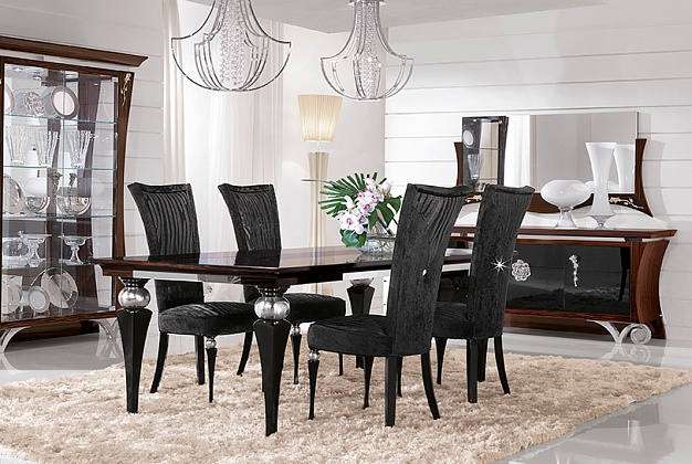 Стол обеденный Redeco Charme 213 1 Стол обеденный Redeco Charme 213 (Италия) 1