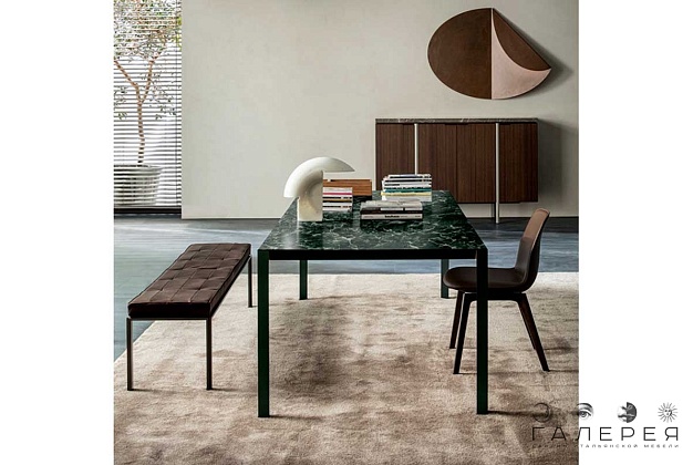 Стол обеденный Molteni&C Half a square 2 Стол обеденный Molteni&C Half a square (Италия) 2