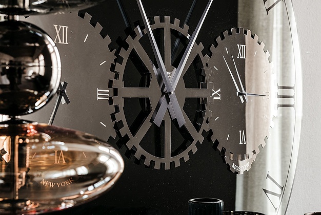 Часы Cattelan Italia Times 3 Часы Cattelan Italia Times (Италия) 3
