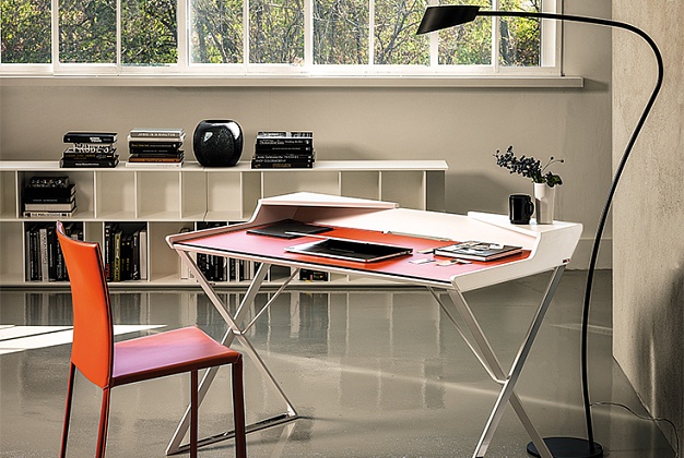Письменный стол Cattelan Italia Qwerty 3 Письменный стол Cattelan Italia Qwerty (Италия) 3