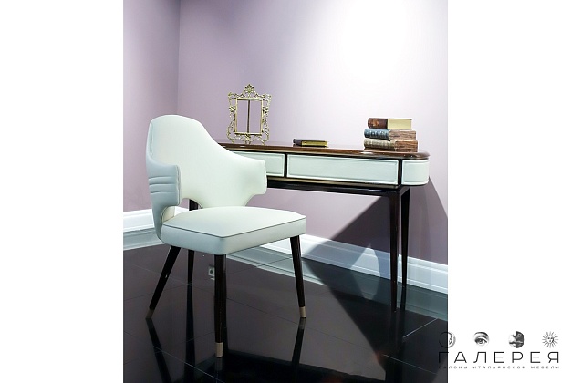 Кабинет Antonelli Moravio Atelier 2 Кабинет Antonelli Moravio Atelier (Италия) 2