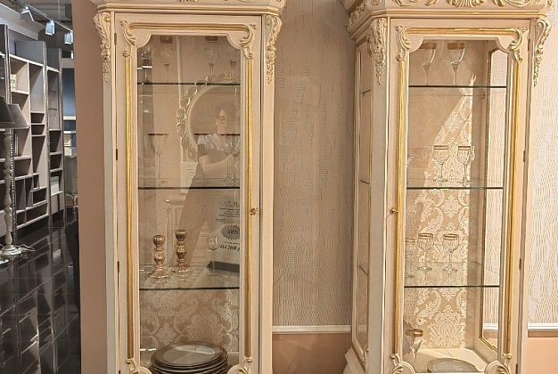 Витрина Grilli Imperiale 3 Витрина Grilli Imperiale (Италия) 3