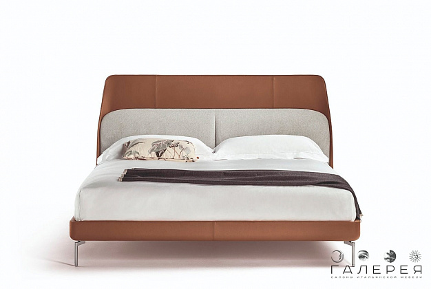 Кровать Poltrona Frau Coupe 9 Кровать Poltrona Frau Coupe (Италия) 9